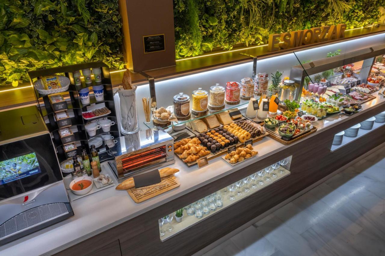 Serhs Carlit Boutique Hotel Барселона Экстерьер фото