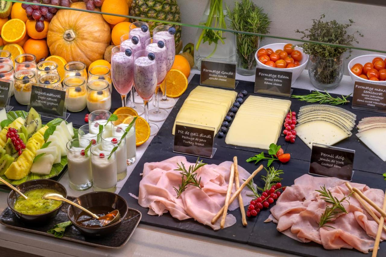 Serhs Carlit Boutique Hotel Барселона Экстерьер фото