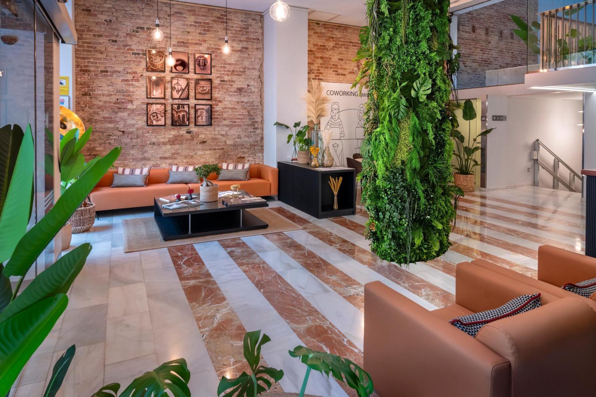 Serhs Carlit Boutique Hotel Барселона Экстерьер фото
