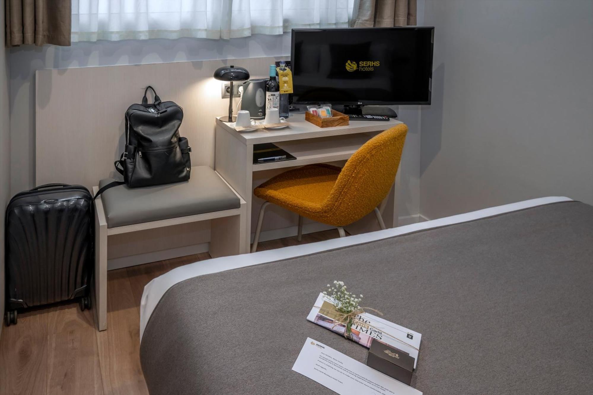 Serhs Carlit Boutique Hotel Барселона Номер фото